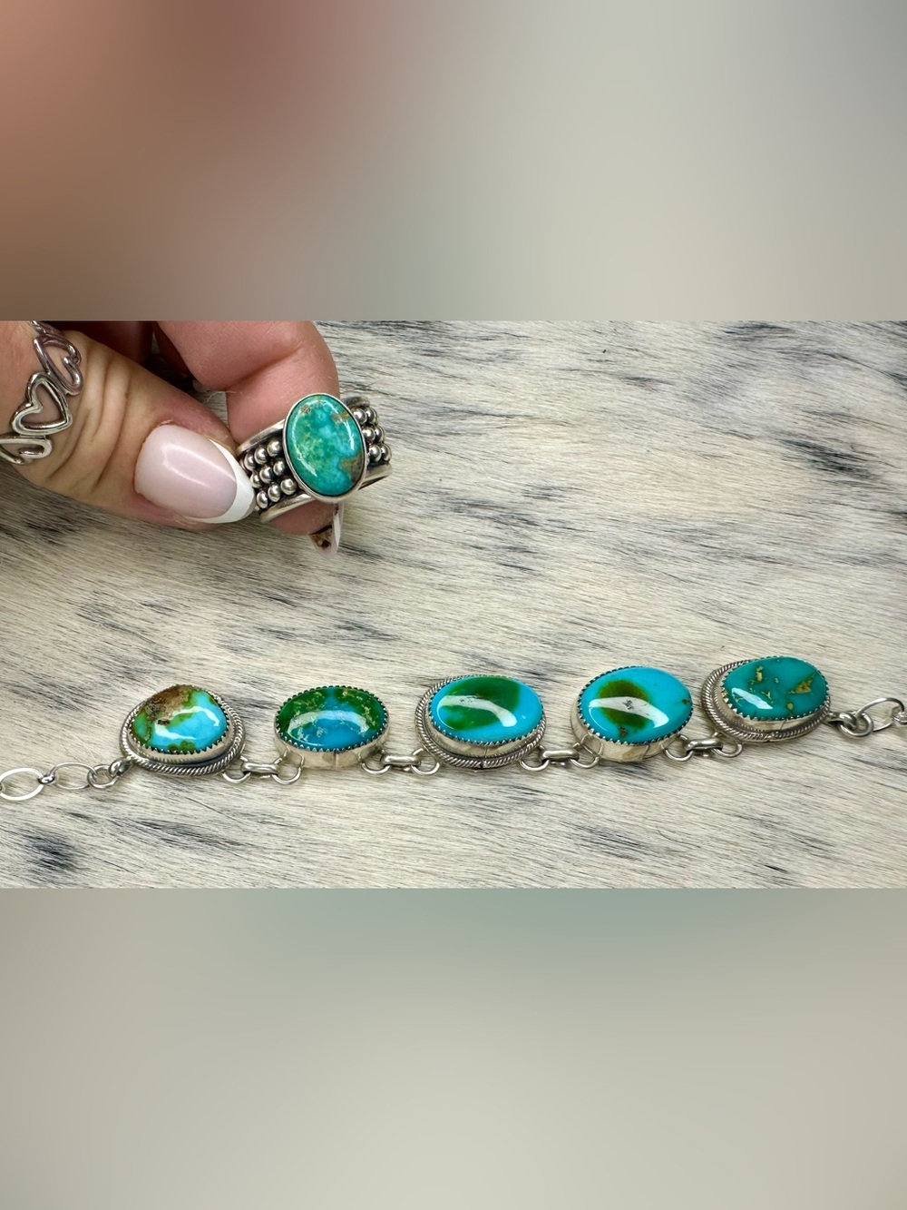 Stunning!! SONORAN TURQUOISE CHOKER! Brand new! Native made!